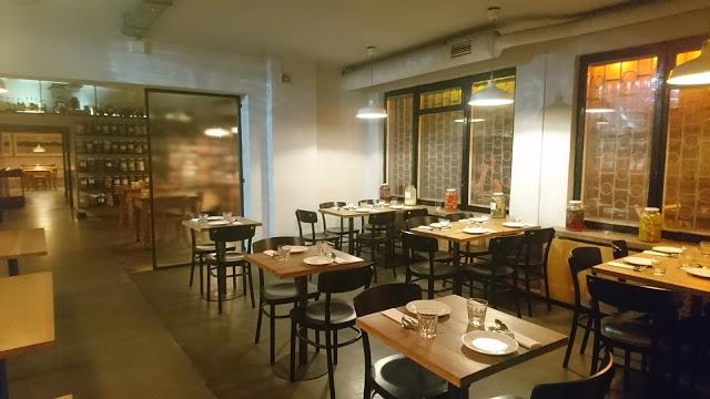 Solec 44